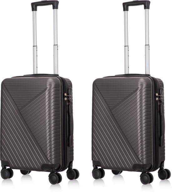 Moderne 2-delige hardcase reisbagage set, duurzaam en met comfortabele handgrepen.