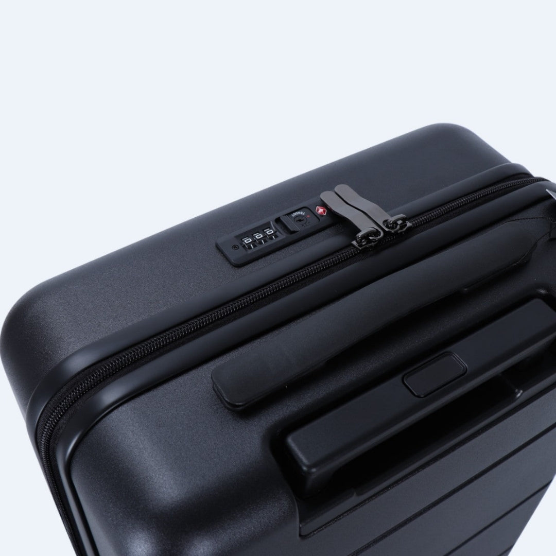 Flexibele 3-delige trolley set, hardcase en robuust voor elke bestemming.