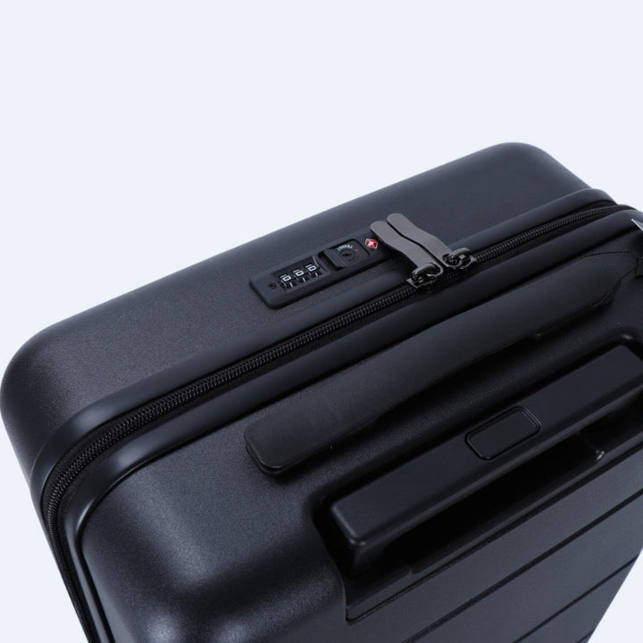 Flexibele 3-delige trolley set, hardcase en robuust voor elke bestemming.