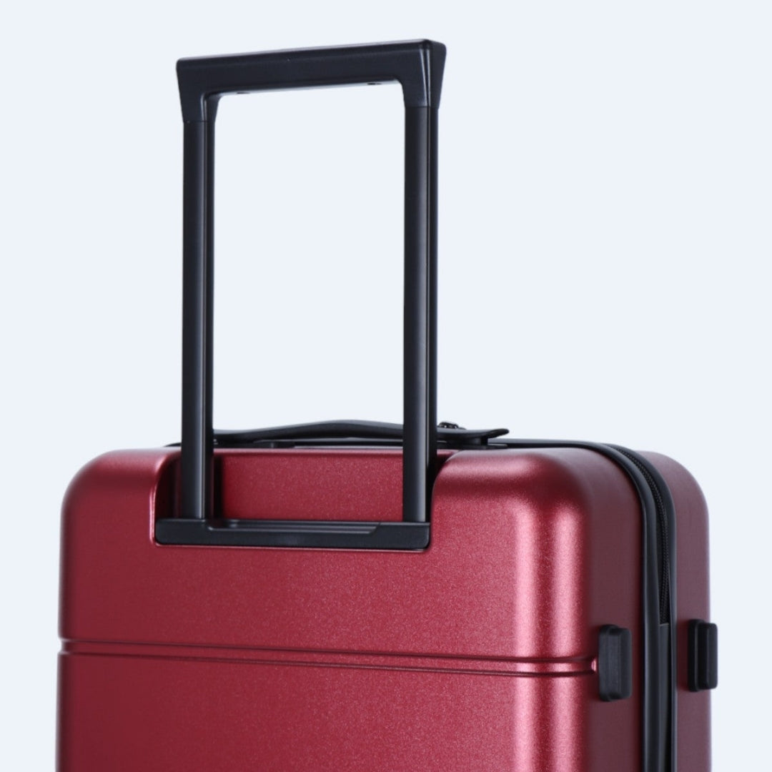 Complete harde trolley set, robuust en ideaal voor vakantie en zakenreis.