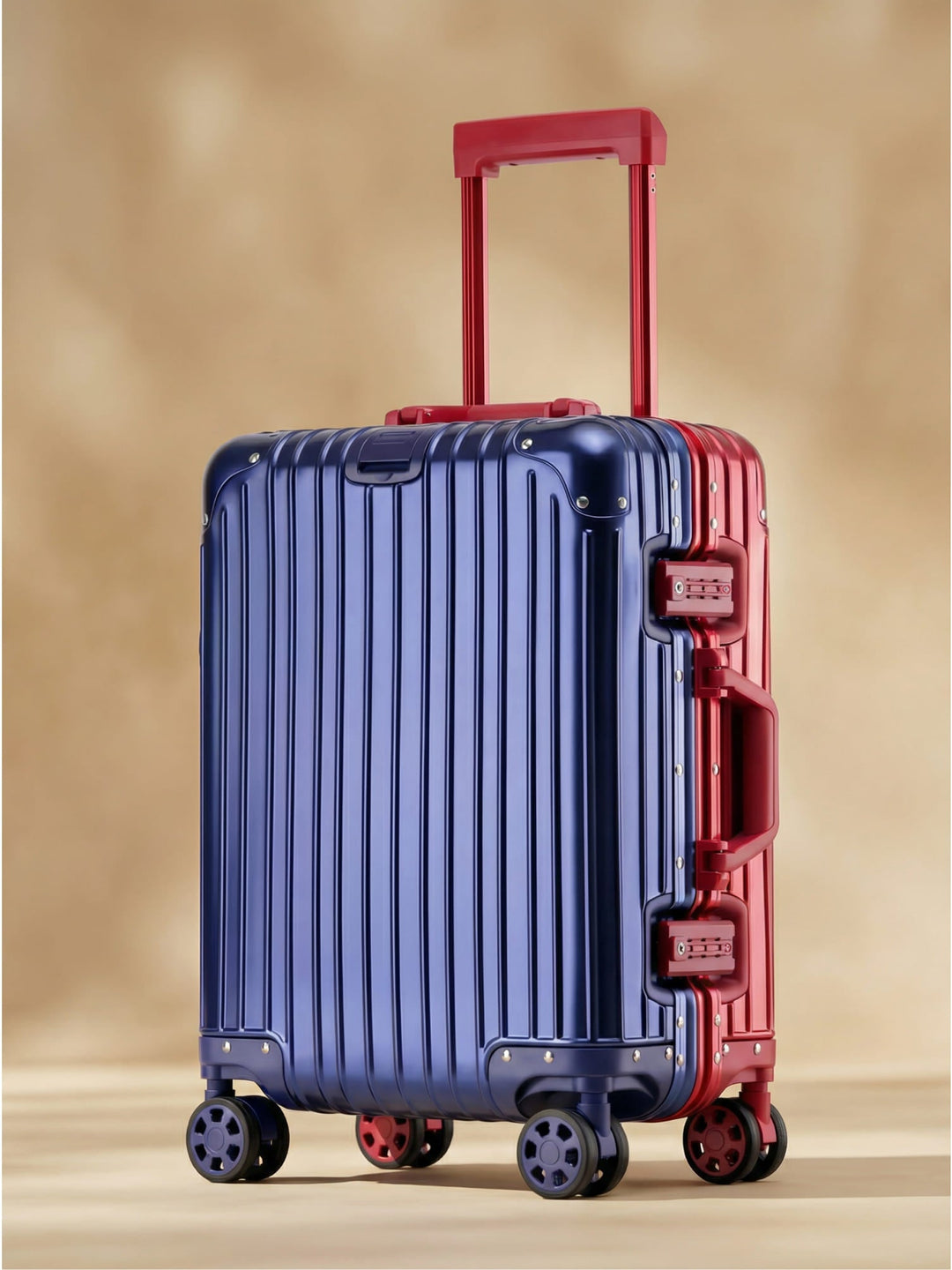 Aluminium hardshell reiskoffer Tirana, krasbestendig met TSA-slot en 360° spinnerwielen.