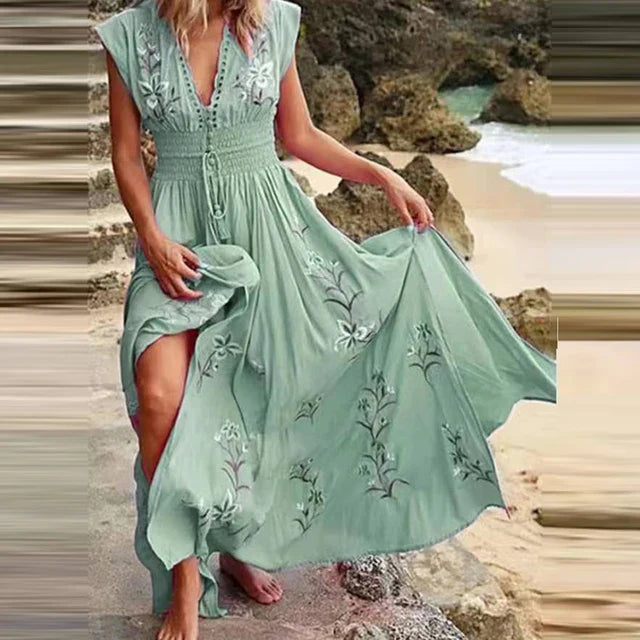Gedetailleerde borduursels op deze paarse elegante V-hals bohemian maxi jurk voor dames. Stijlvol en uniek.