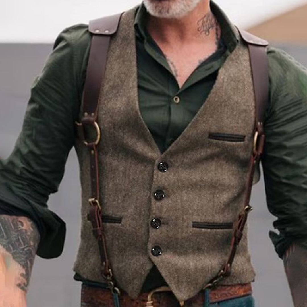 Bruine lederen heren gilet, tijdloos en stijlvol, voor elke gelegenheid, beschikbaar in bruin, zwart en grijs.