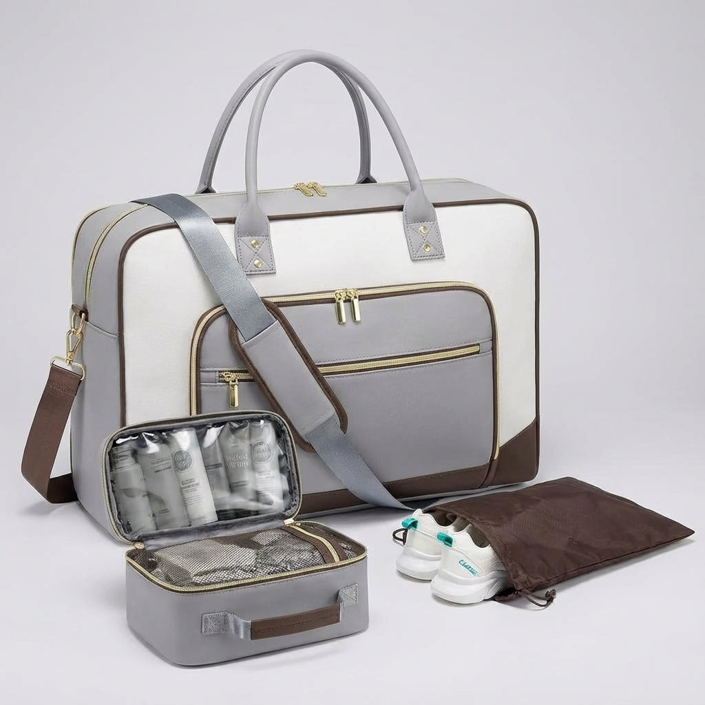 Complete CarrySmart vierdelige reisset: georganiseerde reistas, weekendtas en toilettas voor al je vakantiespullen.