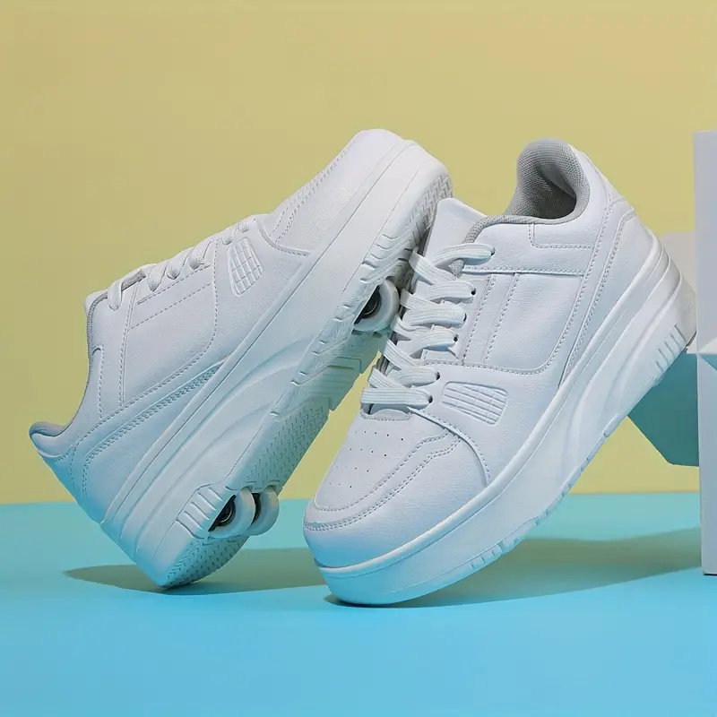 "Casual rollersportschoenen Donny met afneembare wieltjes, kleurrijk en flexibel ontwerp, ideaal voor kinderen."