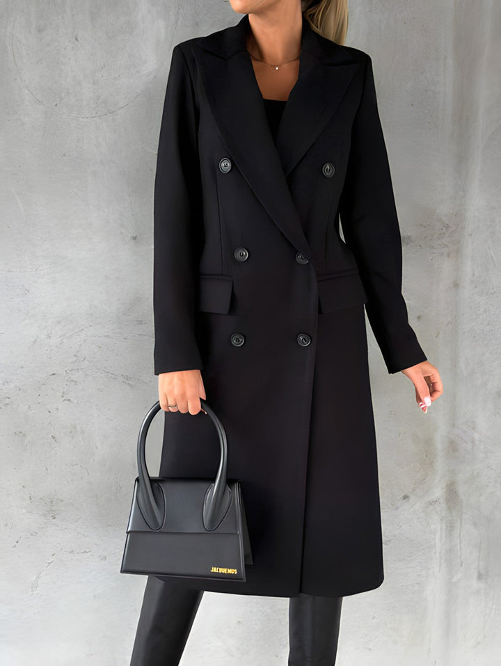 Warme elegante dames winterjas, lange mantel voor stijl en comfort in de kou. Tijdloze overjas.