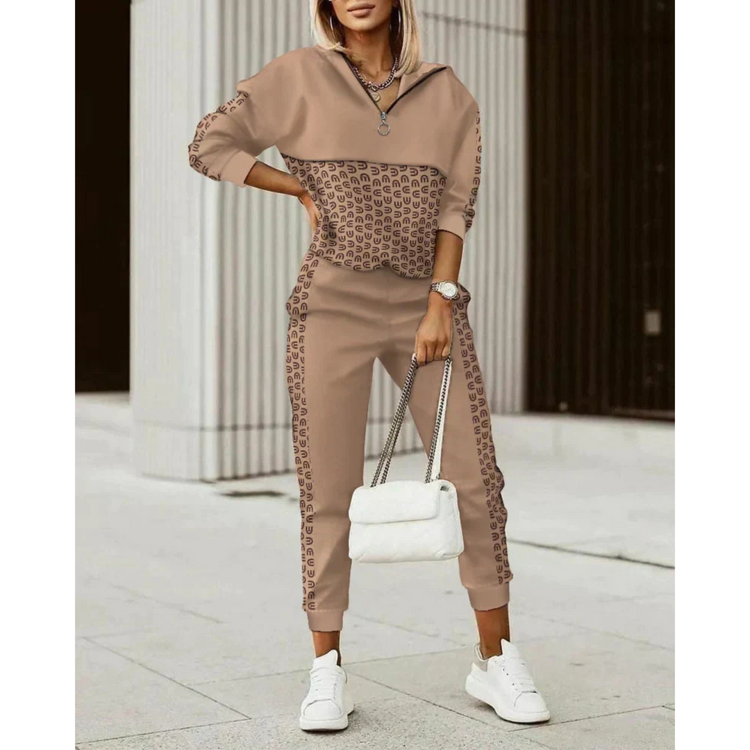 Modern dames trainingspak met rechte pasvorm voor een comfortabele en casual look. Ideaal voor loungewear en lente/herfst.