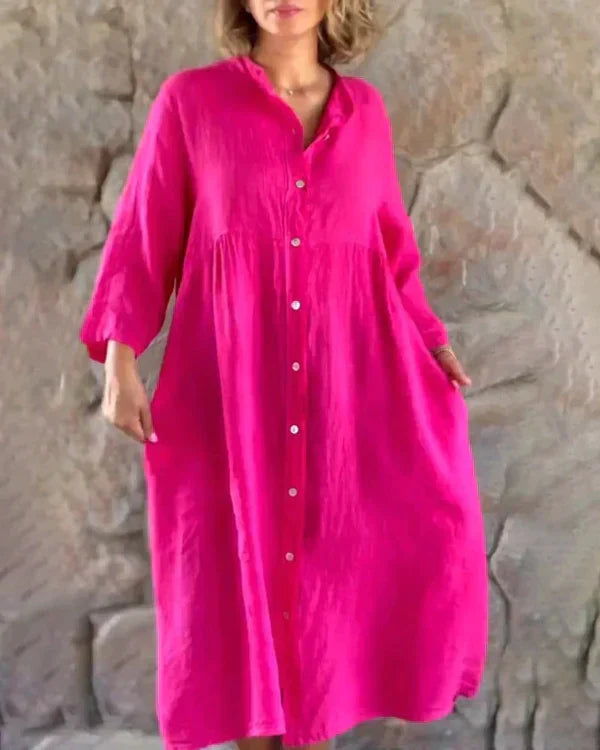 Veelzijdige zomerse midijurk voor dames, als overhemdjurk met knopen. Casual en comfortabel.