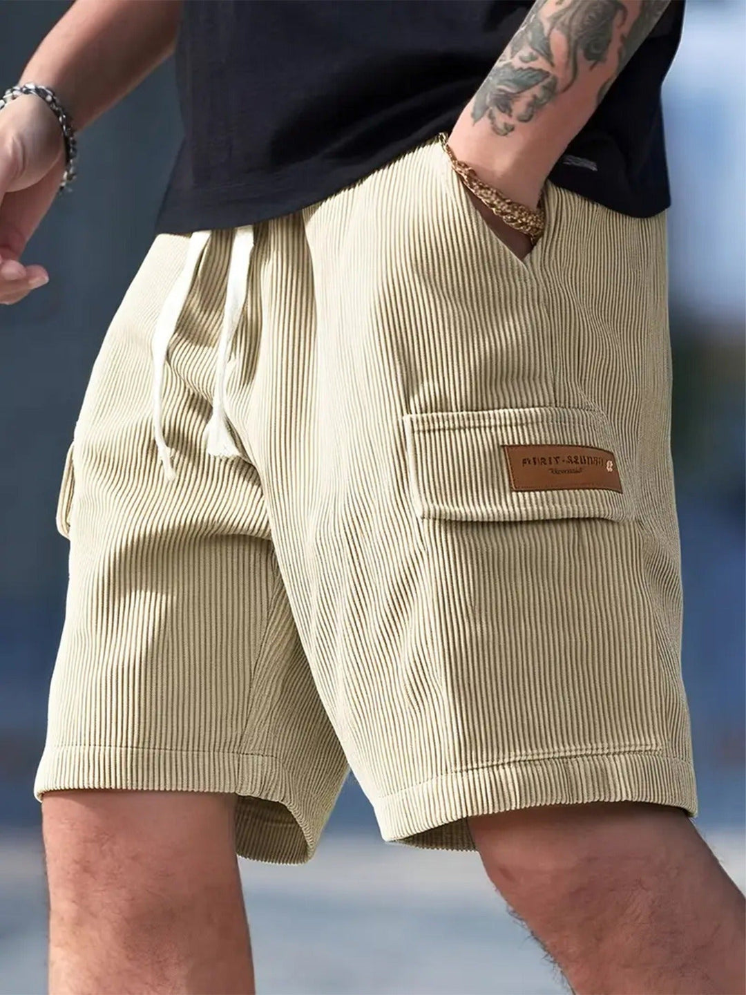 Comfortabele heren bermuda shorts in urban stijl, ideaal voor zomerse vrije tijd. Casual met rechte pasvorm.