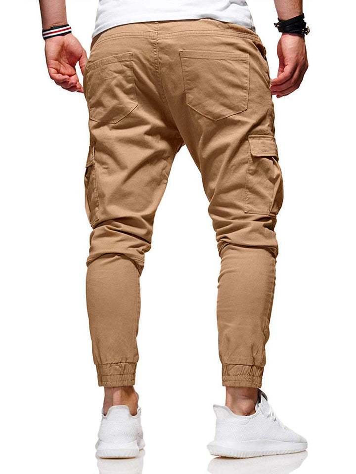 Veelzijdige heren jogger broek, perfect voor een casual of sportieve streetwear look, comfortabel en trendy.