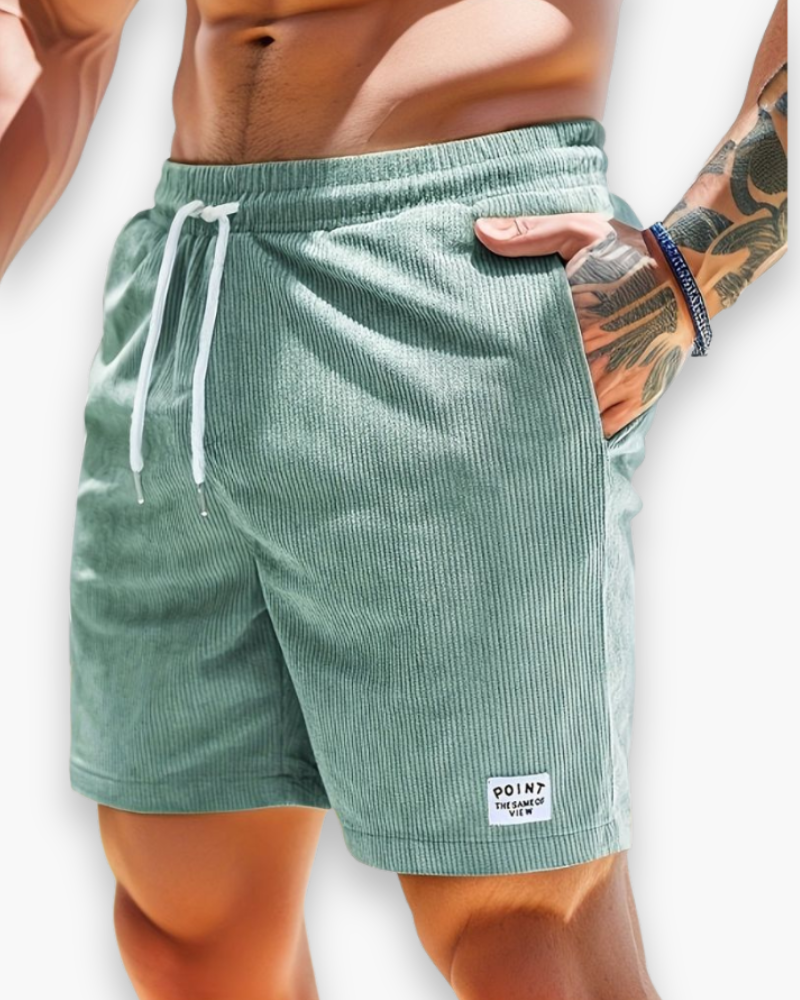 Stijlvolle heren zomerkleding: casual shorts voor een relaxte en comfortabele zomerstijl. Ideaal voor warm weer.