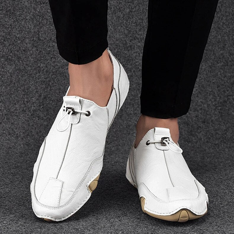Moderne heren instappers, comfortabele loafers perfect voor lente en zomer wandelingen.