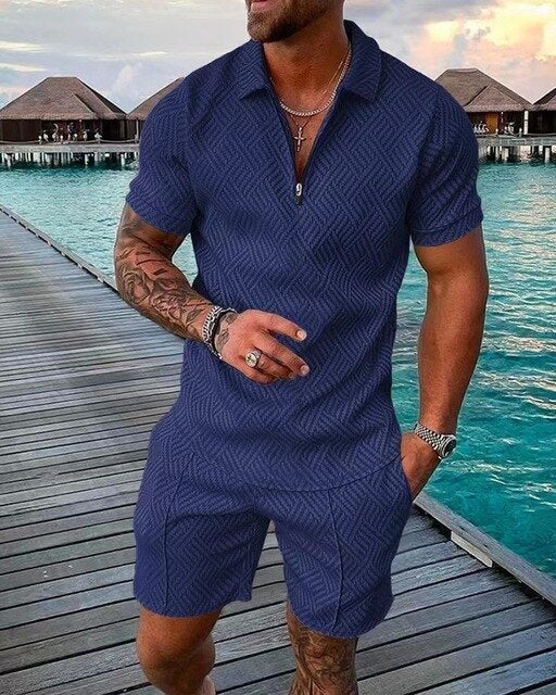 Heren zomerset, perfect voor warme dagen en strand. Comfortabele polo & short met relaxte pasvorm.