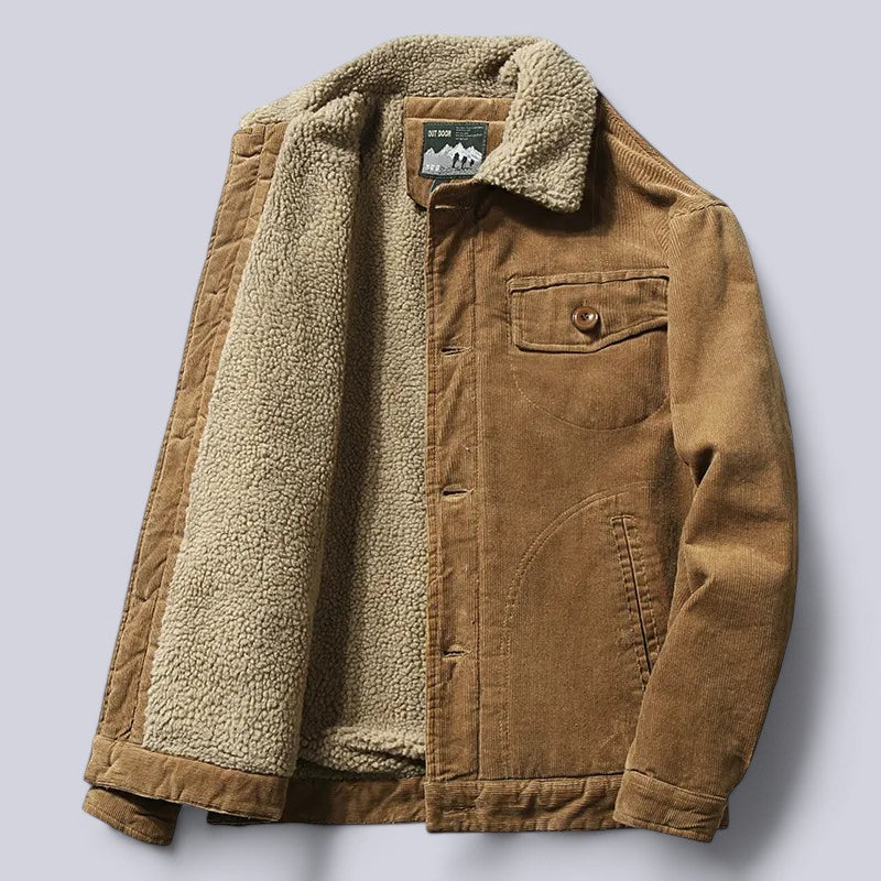 Comfortabele herenjas, winddicht en warm, perfect voor mid-season. Stijlvol en praktisch met ruime zakken.