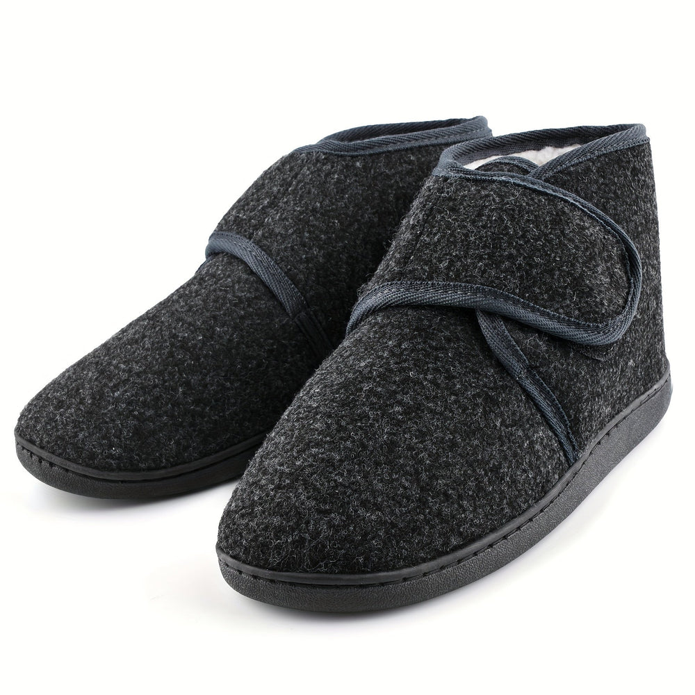 Comfortabele herenpantoffels in vintage stijl met stevige enkelband, stoffen binnenkant en TRP-zool voor grip en duurzaamheid