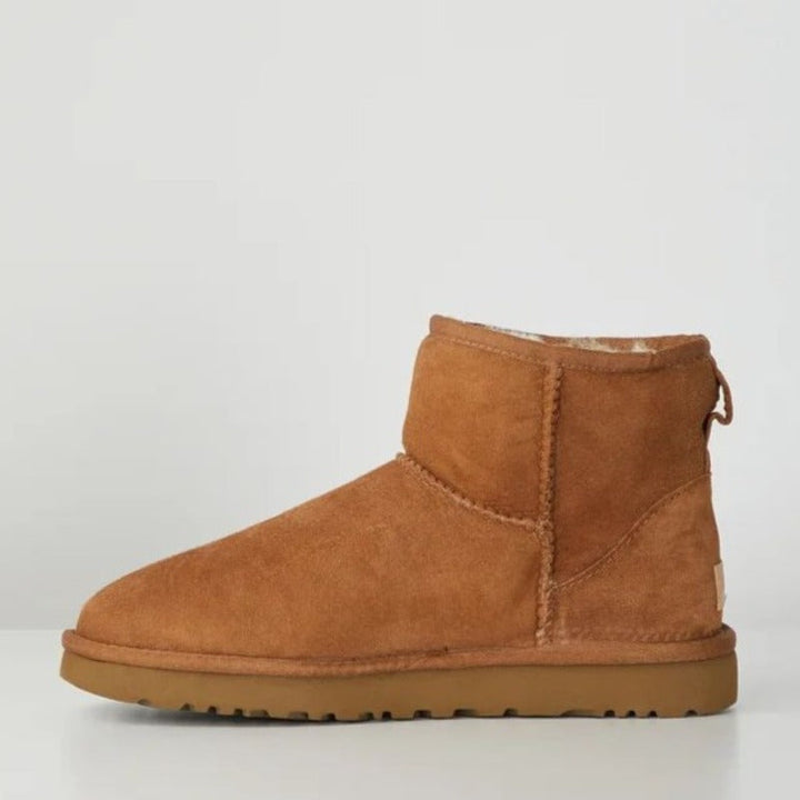 Warme dames winterlaarzen, comfortabele slip-on boots voor bescherming tegen de kou.