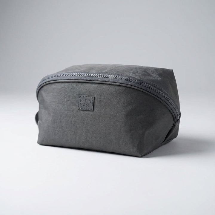 Veelzijdige dames opbergtas van Packify, perfect als toilettas, reistas of cosmetica organizer van nylon.