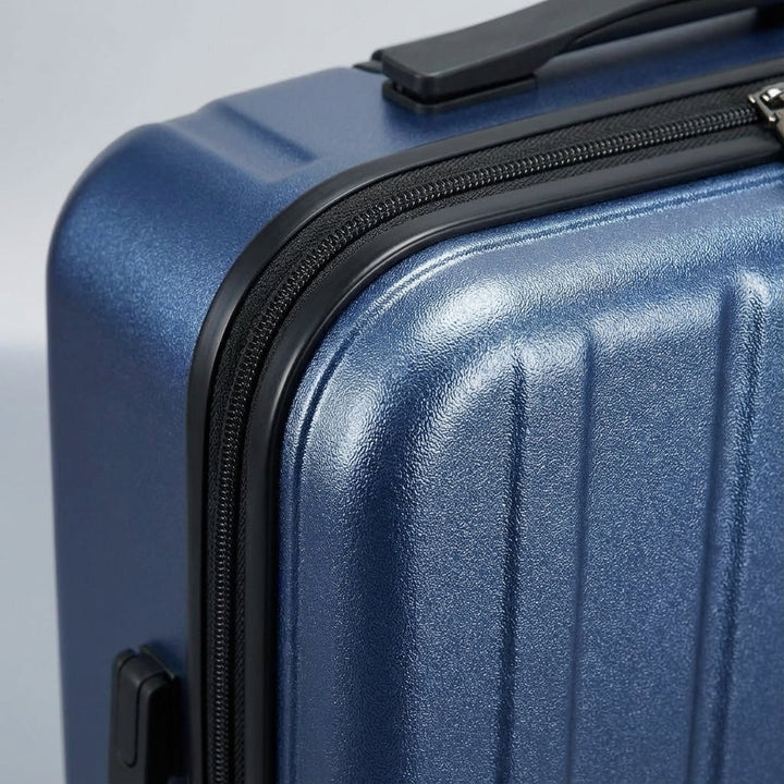 Slimport handbagage koffer: georganiseerde reis met apart laptopvak en compact design voor efficiëntie.