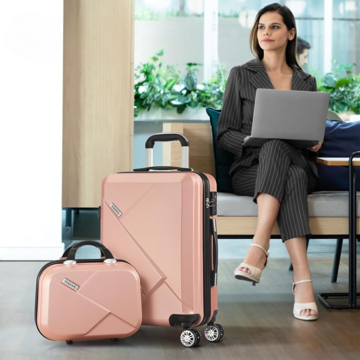 Compacte JetTrek handbagageset met trolley en weekendtas; ideaal voor elke reis en vakantie.
