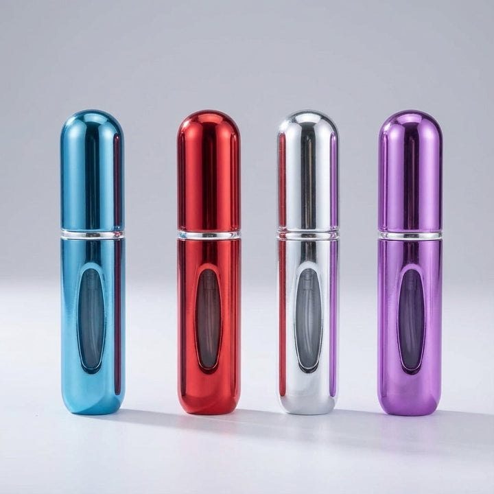 Elegante aluminium parfumverstuiver, navulbaar en lekdicht; perfect voor je geur in de handbagage of tas.