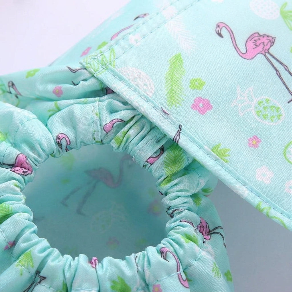 Opvouwbare toilettas voor toiletartikelen. Handige reisaccessoire voor compacte opbergruimte.