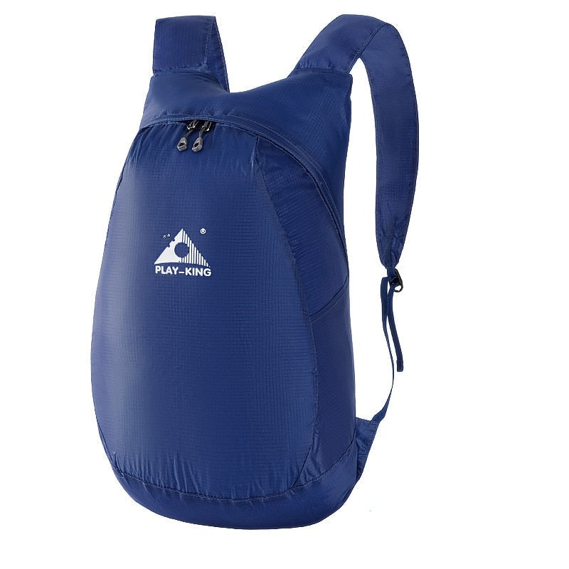 Waterbestendige, lichtgewicht vouwbare rugzak (20L). Perfect als compacte reistas of outdoor dagrugzak.