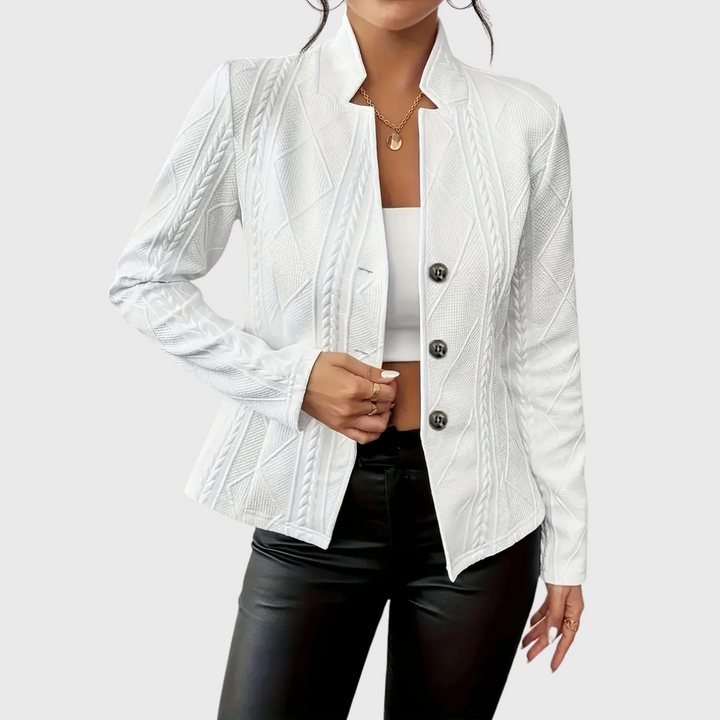 Dames blazer met elegante pasvorm, perfect voor zowel zakelijk als casual gebruik.