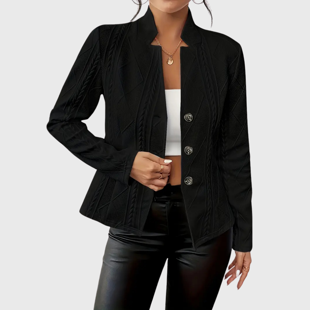 Elegante dames blazer met een verfijnde pasvorm, een modieuze toevoeging aan elke garderobe.