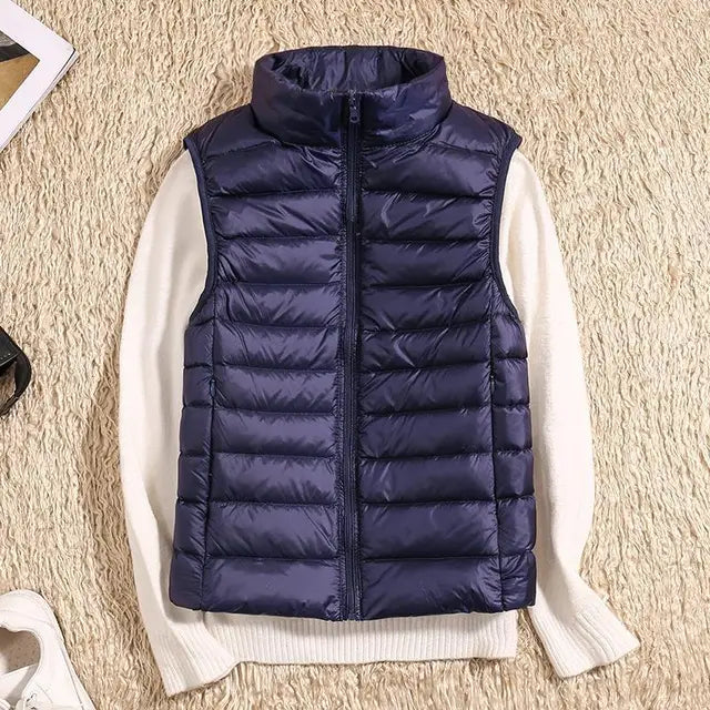 Trendy dames bodywarmer, modieus en praktisch. Een warm mouwloos jack voor elke gelegenheid.