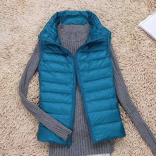Warme dames bodywarmer, perfect als wintervest of mouwloze jas voor koude dagen.