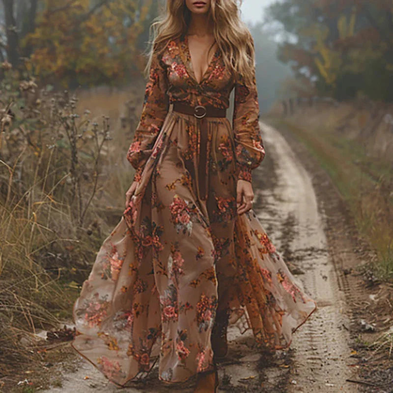 Stijlvolle dames maxi jurk: lange mouw, diepe V-hals & unieke bloemenprint in boho stijl. Geschikt voor elke gelegenheid.