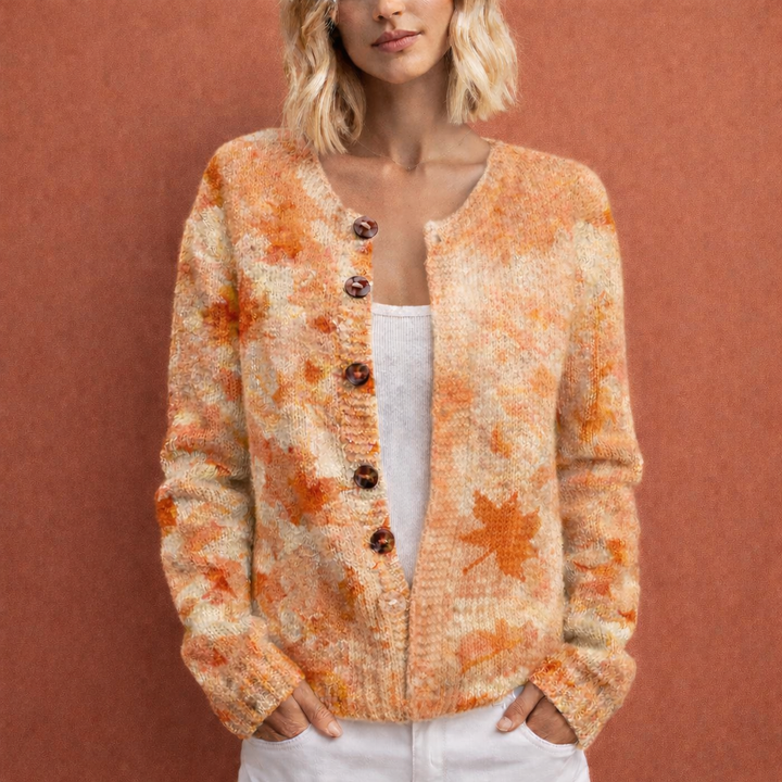 Dames cardigan met elegant bloemmotief, warm en comfortabel voor herfst en winter.