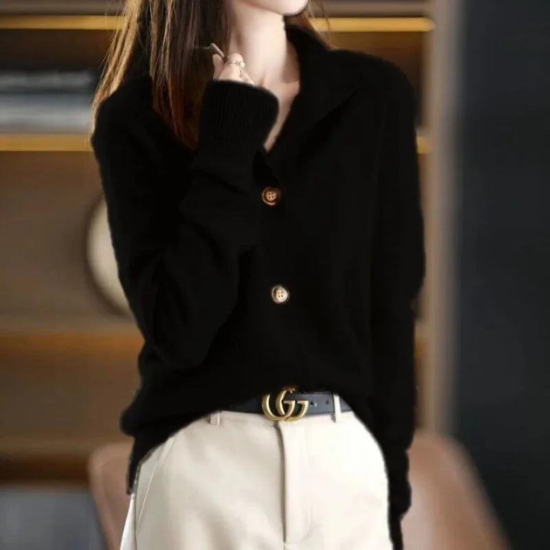 Stijlvol dames cardigan vest met knopen, elegant en veelzijdig voor lente en herfst.