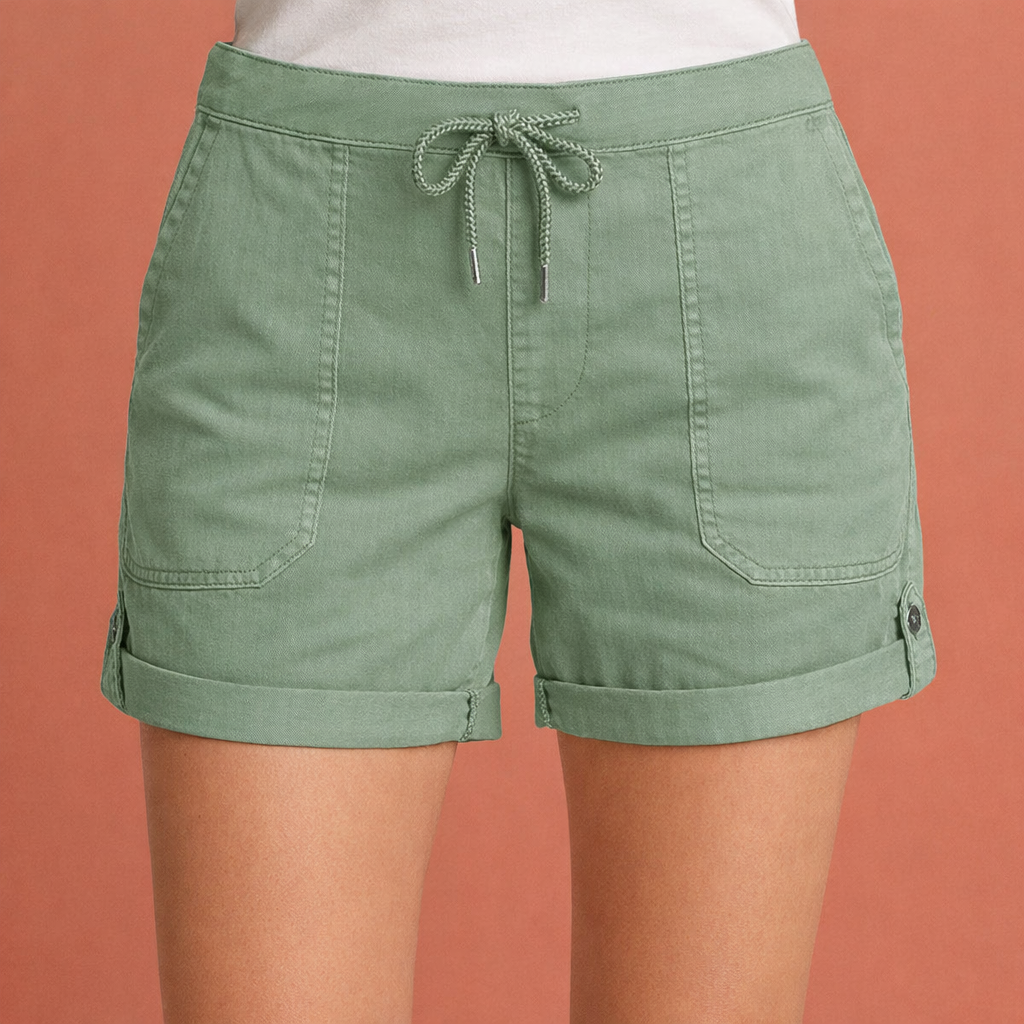 Veelzijdige dames casual shorts, met trekkoord en opgerolde zoom, makkelijk te combineren voor elke zomerse gelegenheid.