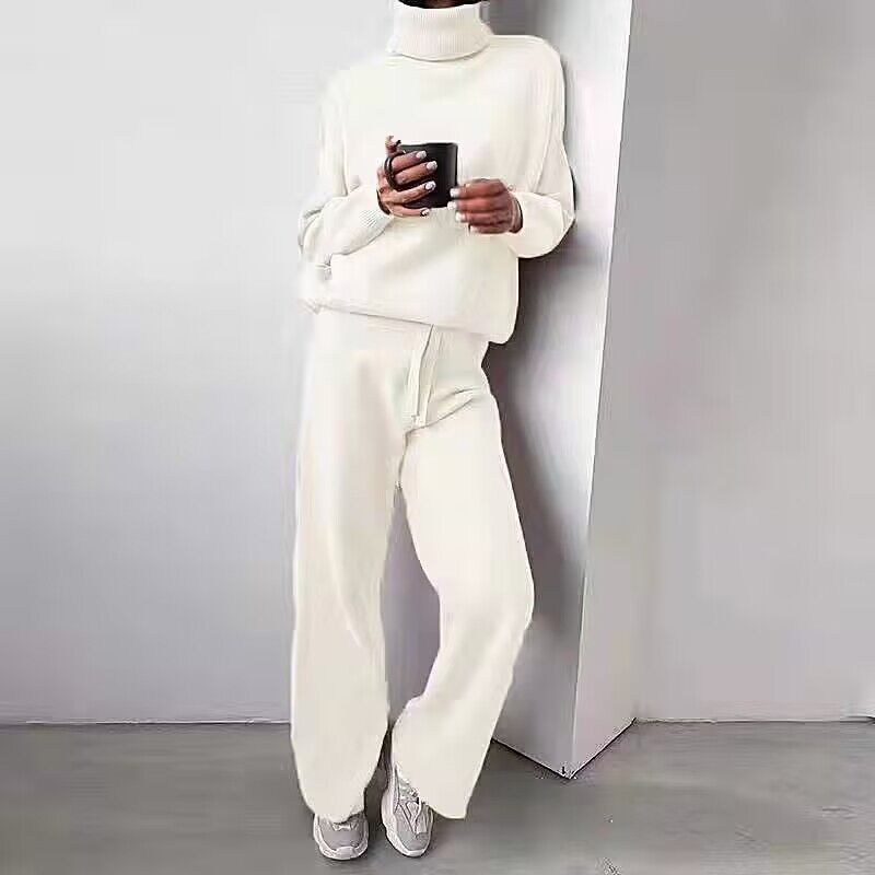 Zachte dames joggingbroek, onderdeel van de comfortabele loungewear co-ord set, ideaal voor thuis.
