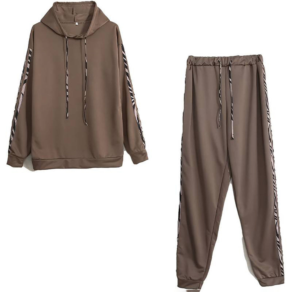 Stijlvol dames tweedelig trainingspak, perfect als comfortabele loungewear set met hoodie en broek. Veelzijdig voor elk seizoen.