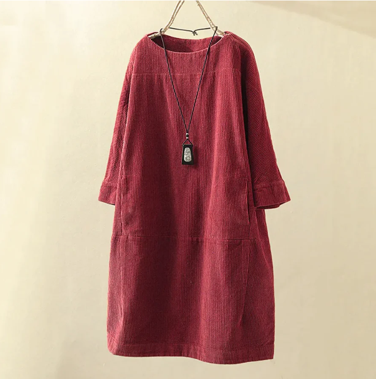 Dames comfortabele midi zomerjurk met korte mouw, ideaal voor warme dagen en veelzijdig te dragen.