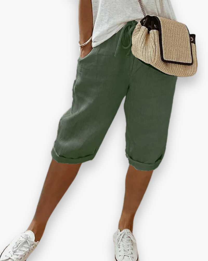 Lichtgewicht dames vrijetijdsshort met elastische taille en losse pasvorm, perfect voor zomerse comfort.