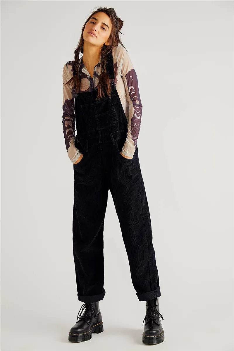 Comfortabele dames ribfluwelen tuinbroek. Casual overall in zacht corduroy, ideaal voor een relaxte stijl.