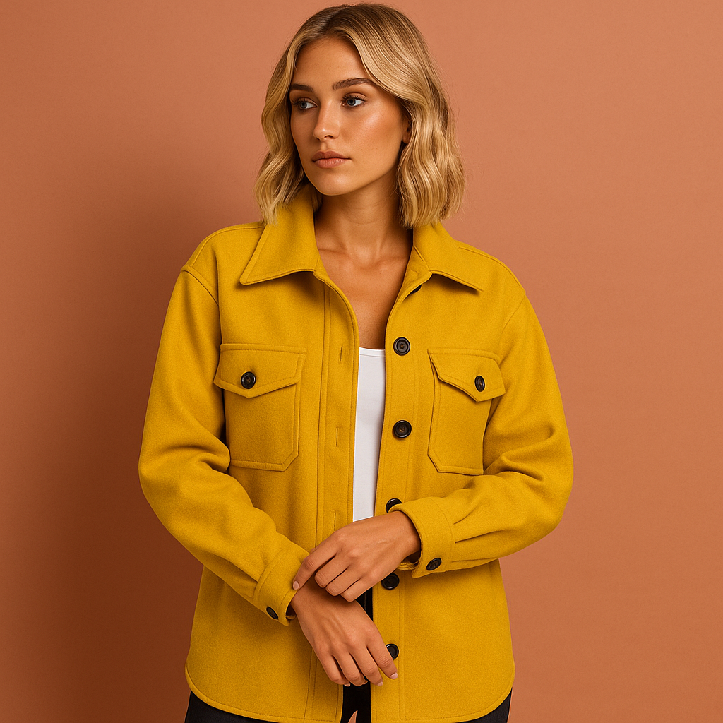 Modieuze dames herfstjas, stijlvol en elegant, biedt weerbestendige bescherming en een chique look.