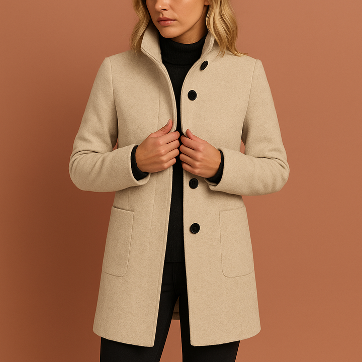 Modieuze lange dames manteljas met knoopsluiting. Een elegante en warme jas voor herfst en winter.