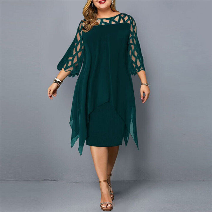 Comfortabele oversized damesjurk, elegante midi lengte, geschikt voor diverse zomerse looks.