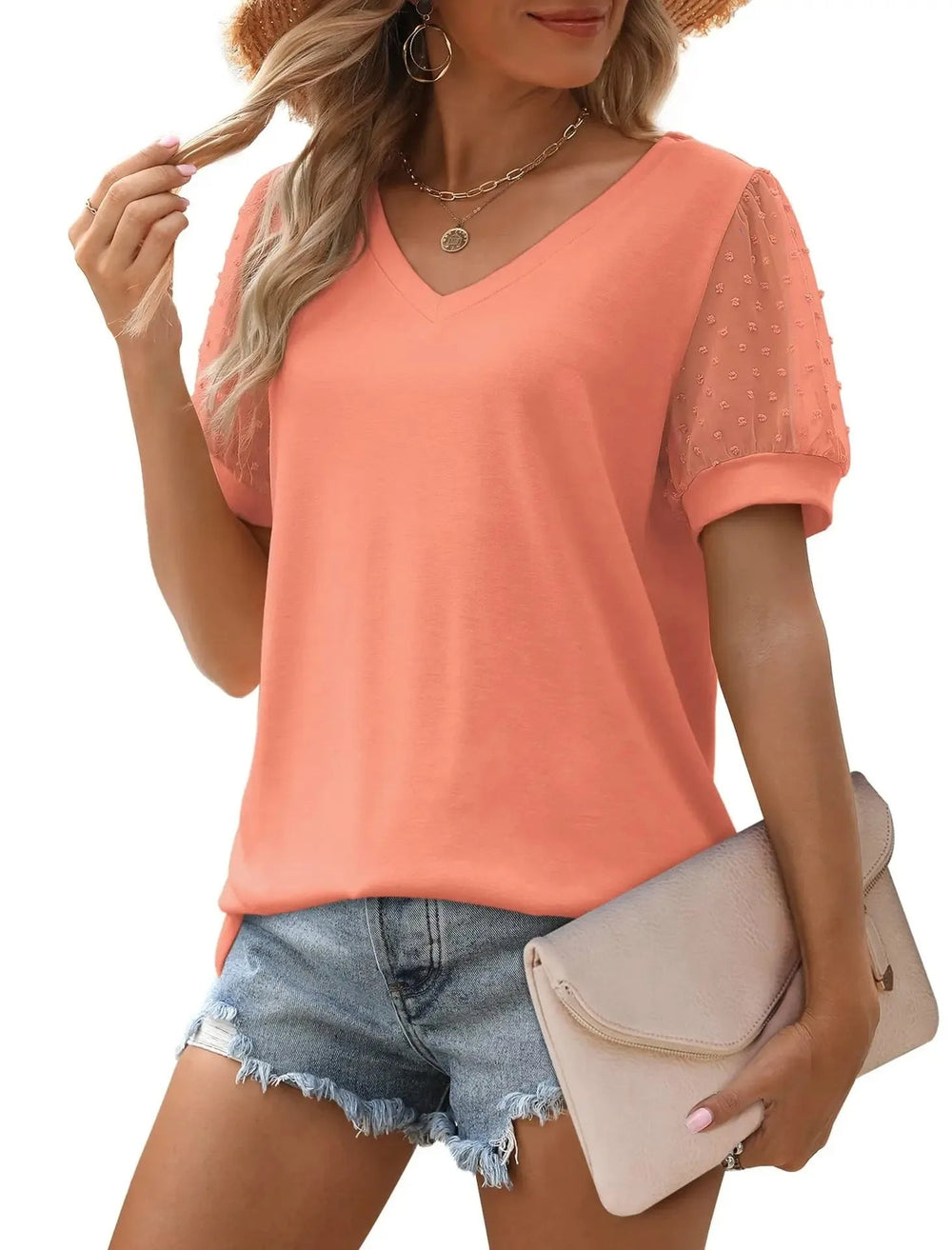 Modieuze dames V-hals top, comfortabel en luchtig. Ideaal voor een elegante, chique zomerlook.