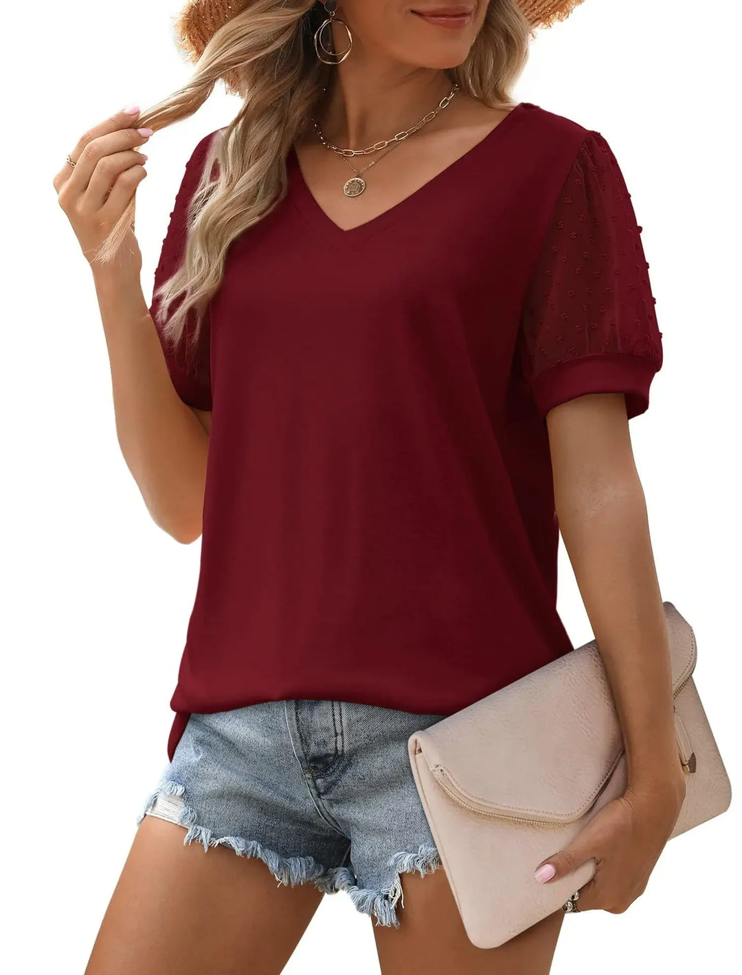 Comfortabele dames top met V-hals. Casual chique kleding, stijlvol en luchtig voor de zomer.
