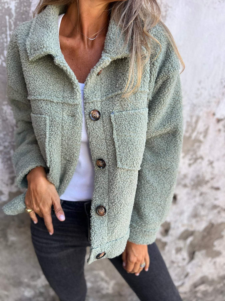 Comfortabele dames bovenkleding: herfstjas met elegante textuur en trendy design. Casual en chic tegelijk.