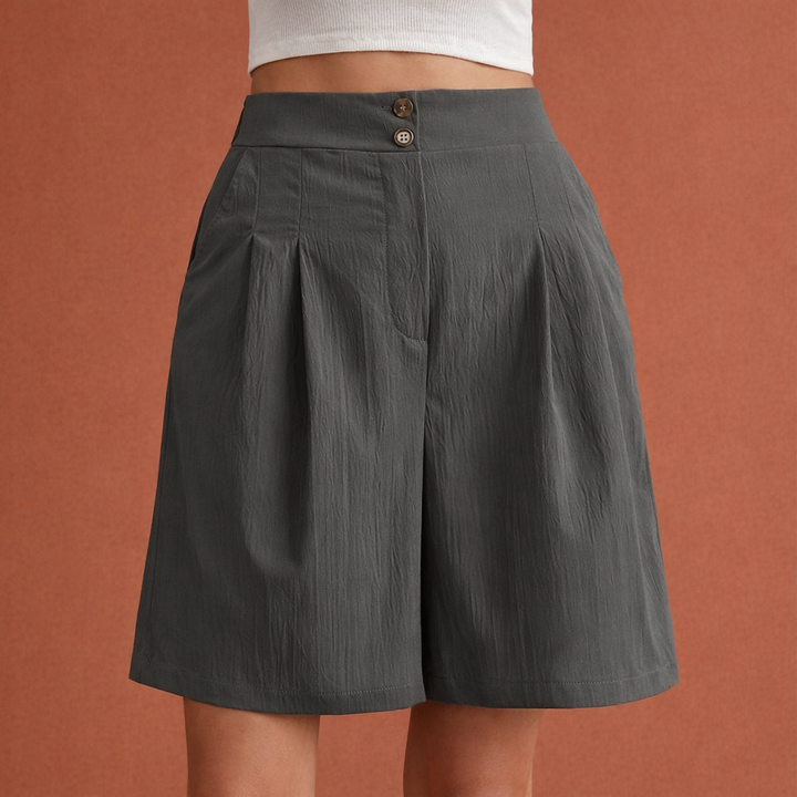 Elegante high waisted shorts voor dames, perfect voor zomerse dagen en trendy outfits.