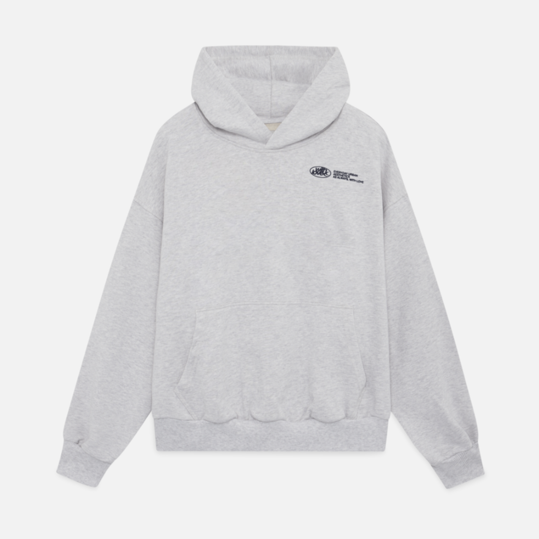 Moderne dames hoodie in een veelzijdige kleur met comfortabele capuchon en opvallende rugopdruk. Casual mode item.