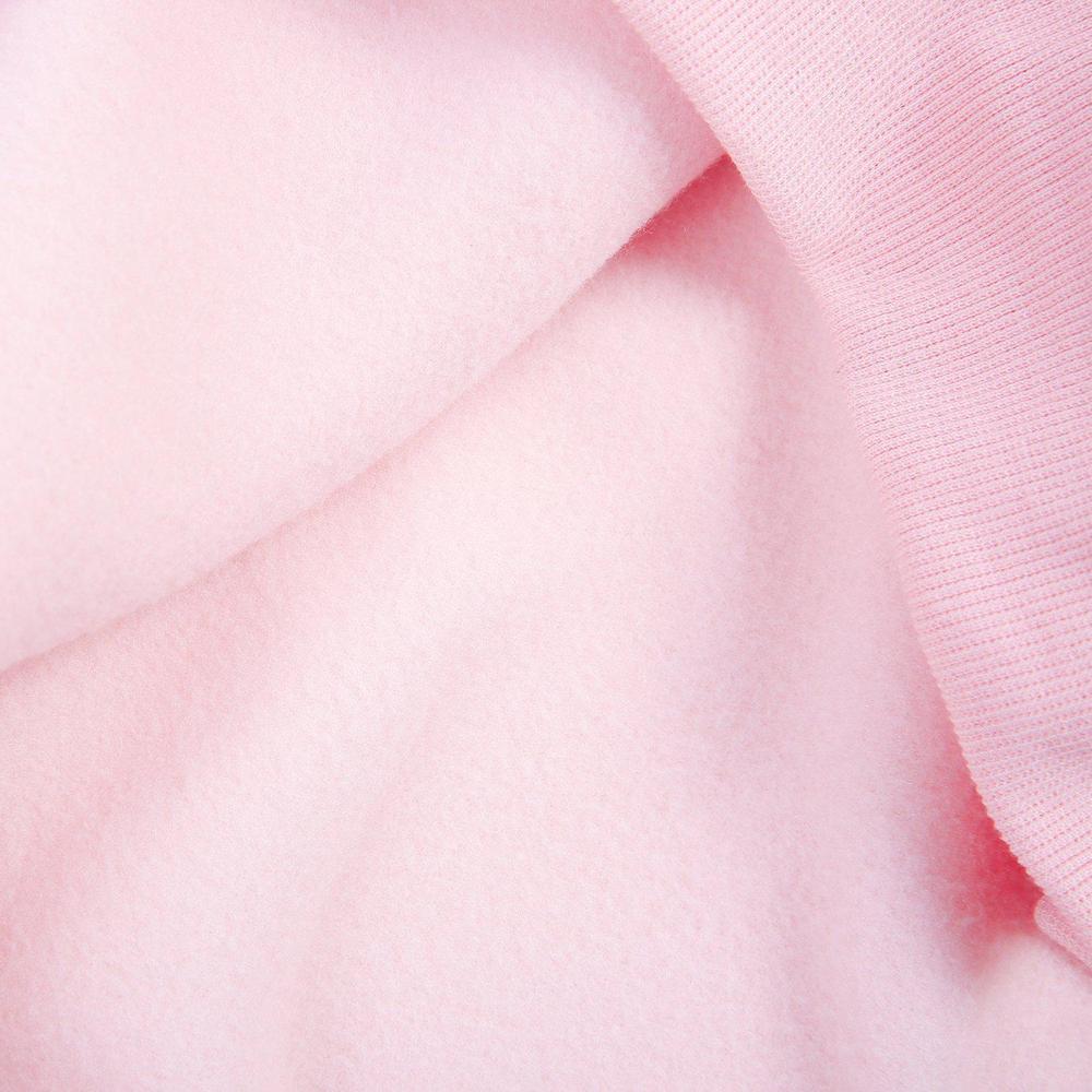 Trendy roze dames hoodie met knoopsluiting en voorzak, perfect voor comfortabele herfst- en lentemode.