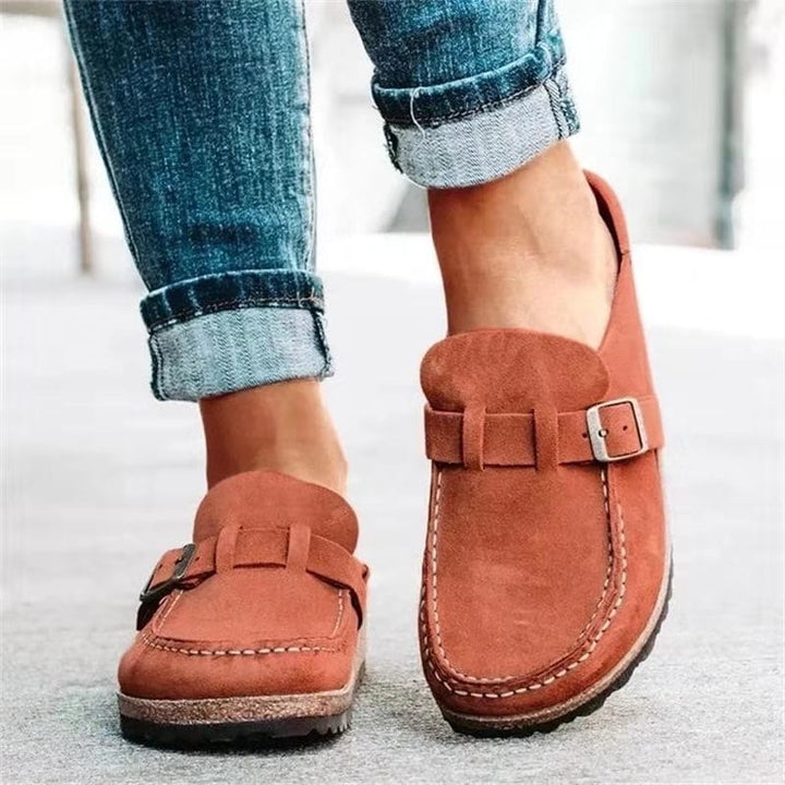 Stijlvolle zomerse dames sandalen, gemakkelijk aan te trekken met zachte zool voor dagelijks comfort.