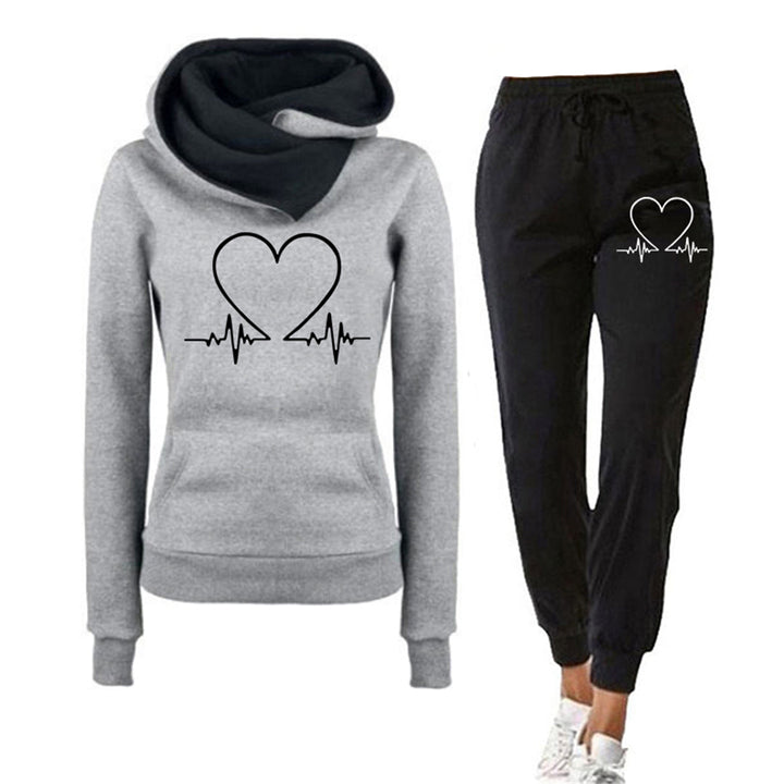 Comfortabele dames joggingpak broek en hoodie set, zacht materiaal met soepele pasvorm voor relaxte dagen.